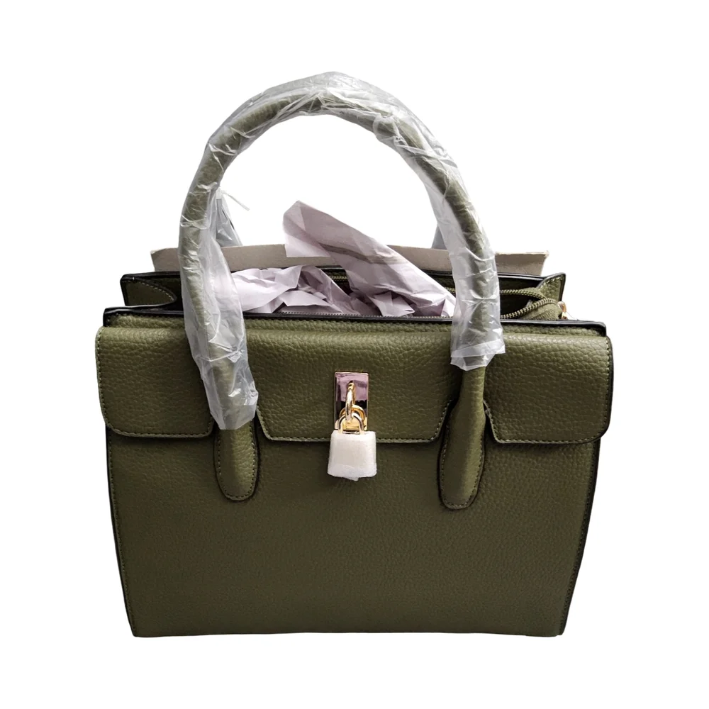 New La Terre Green Handbag with crossbody strap